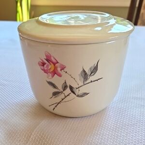 Ballerina By Universal Jar Comde